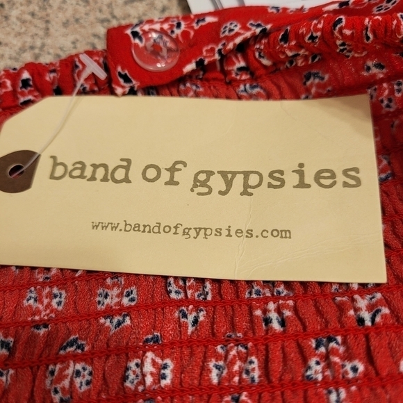 𝅺RED Floral Crop Tube Top Molded Cups Adjustable Straps Size L Band of Gypsies - Picture 7 of 9
